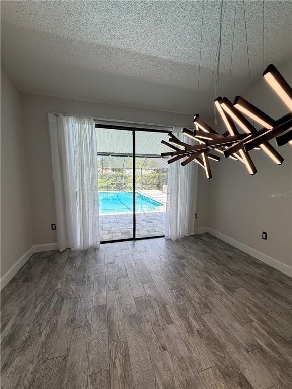3221 Oakwood Place - Photo 12