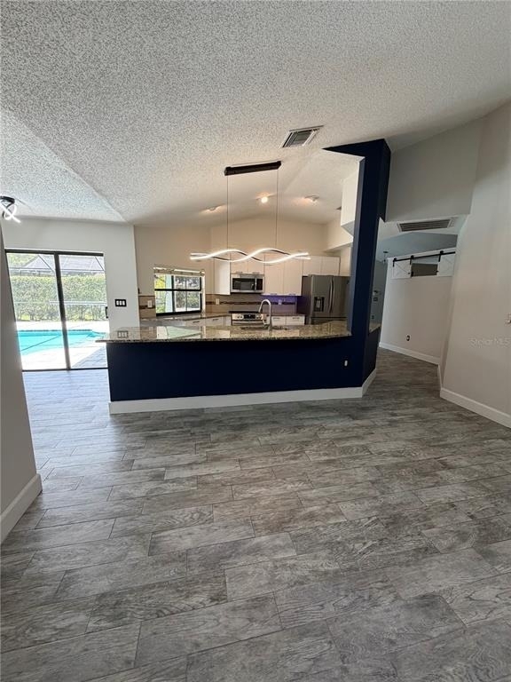 3221 Oakwood Place - Photo 8