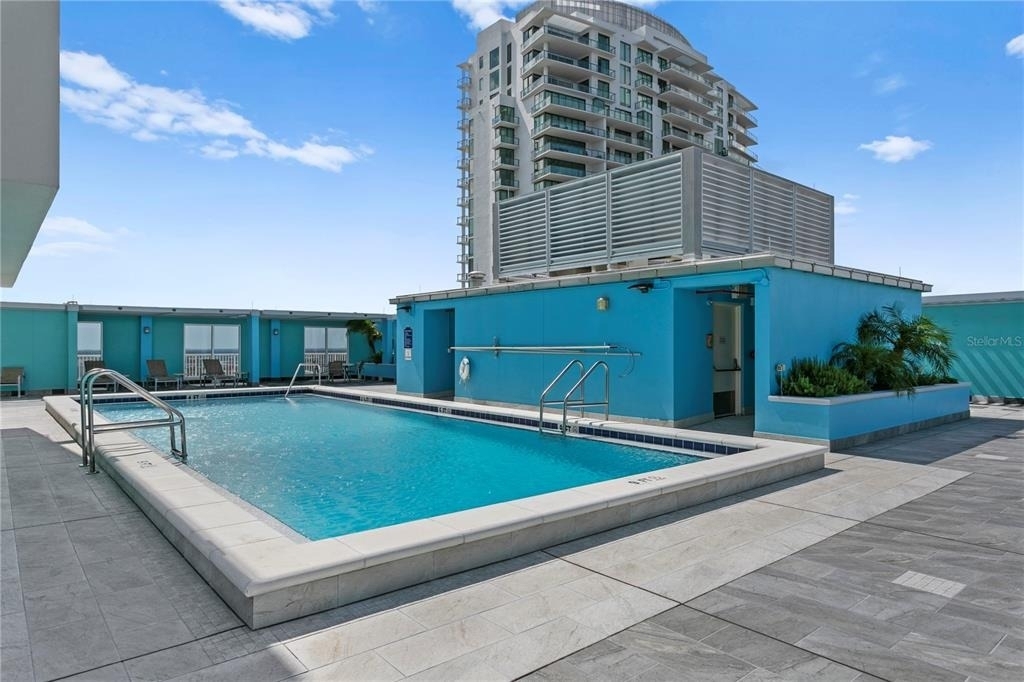 1 Beach Drive Se - Photo 34
