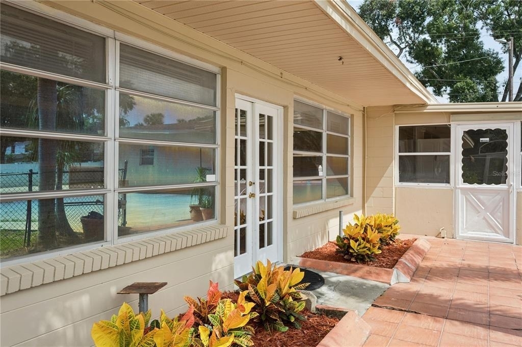 4701 N Habana Avenue - Photo 2