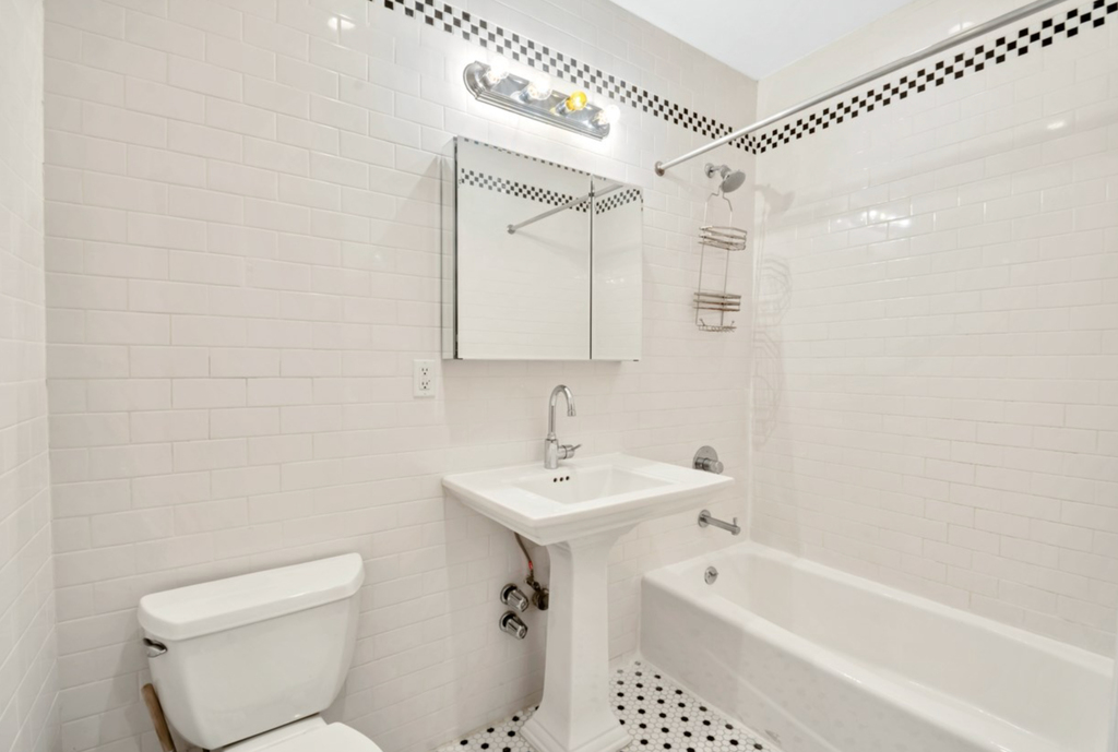 West 45th Street - Photo 5