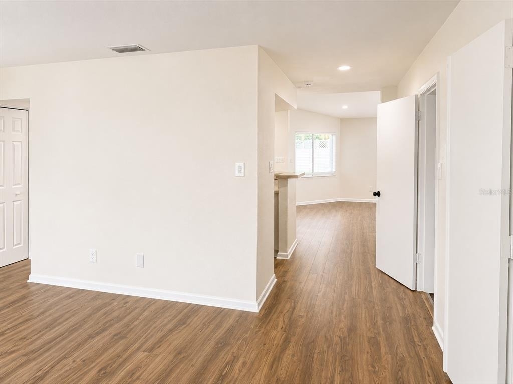 1915 W Orient Street - Photo 1