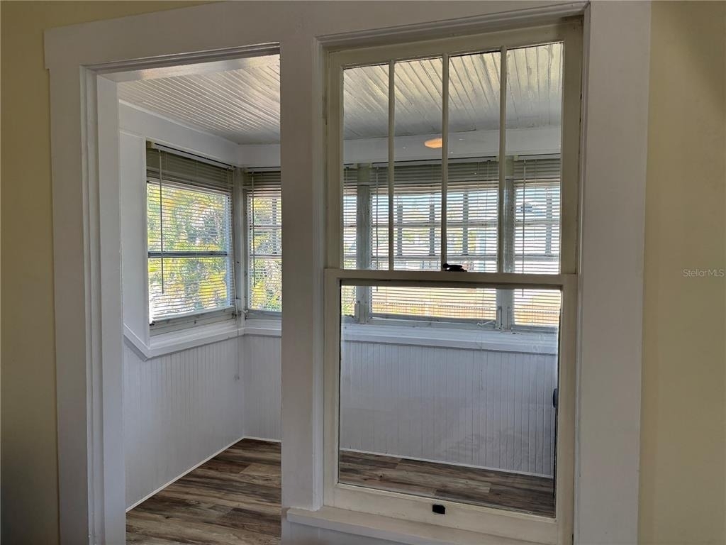 810 22nd Avenue N - Photo 12