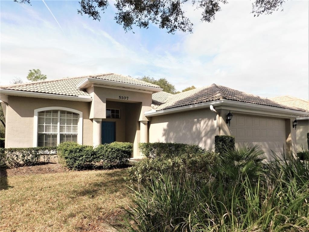 5107 Pinnacle Drive - Photo 2