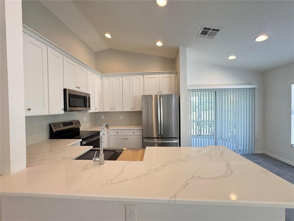 23741 Coral Ridge Lane - Photo 4