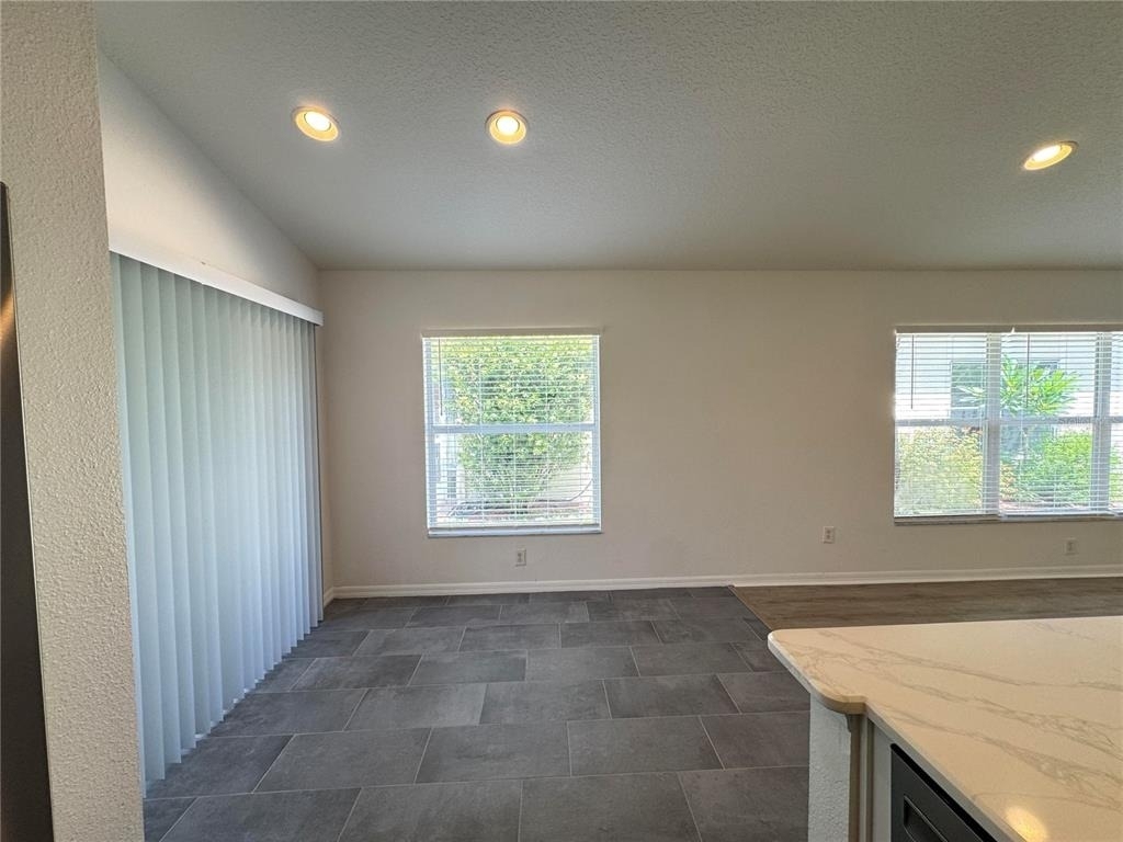 23741 Coral Ridge Lane - Photo 7