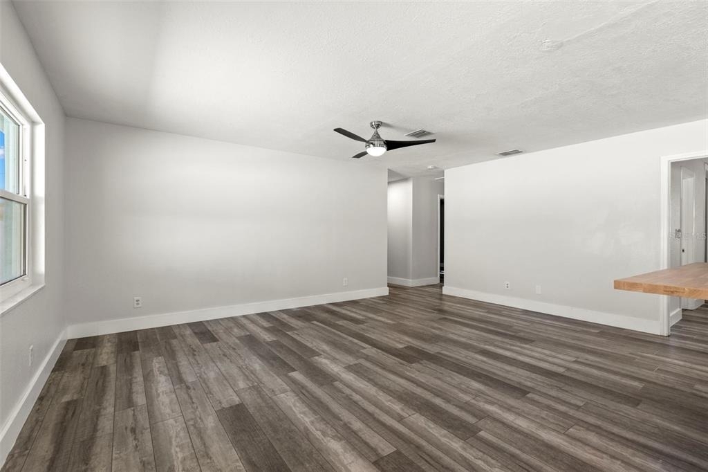 4510 68th Avenue N - Photo 6