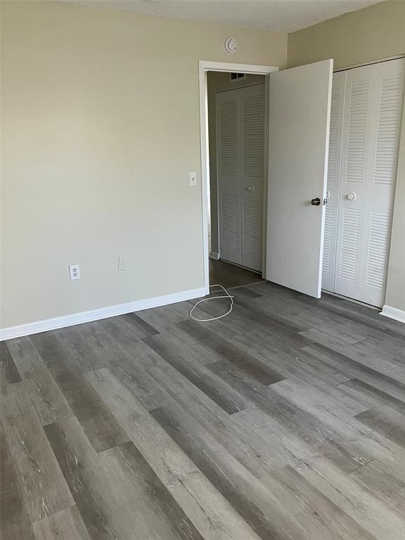 5521 80th Street N - Photo 9