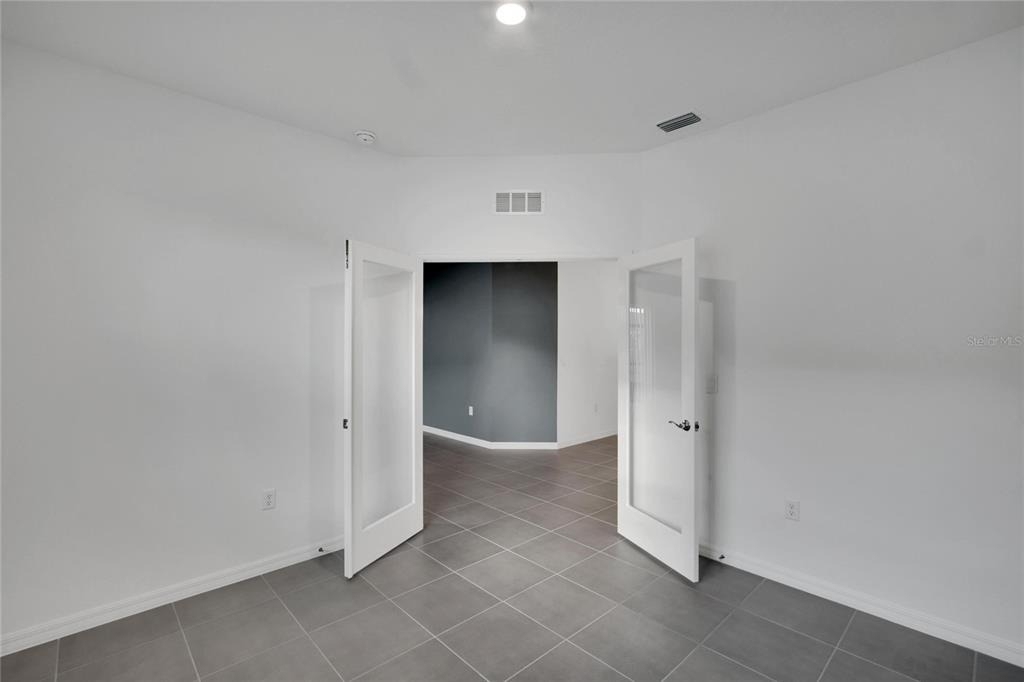 3329 Shady Sunrise Loop - Photo 12