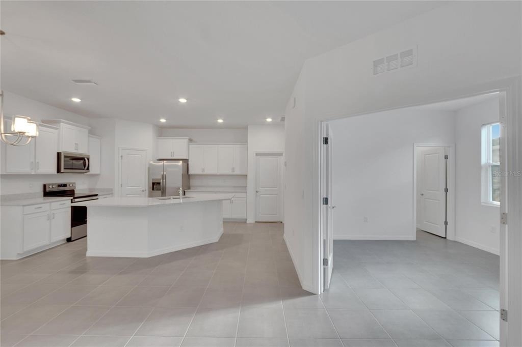 3329 Shady Sunrise Loop - Photo 9