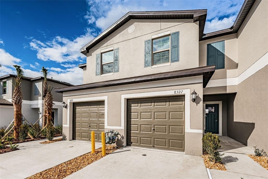 8327 Crescent Oaks Drive - Photo 0