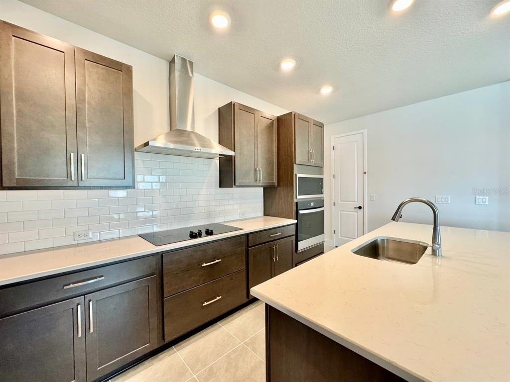 11393 Hardwood Hammock Lane - Photo 15