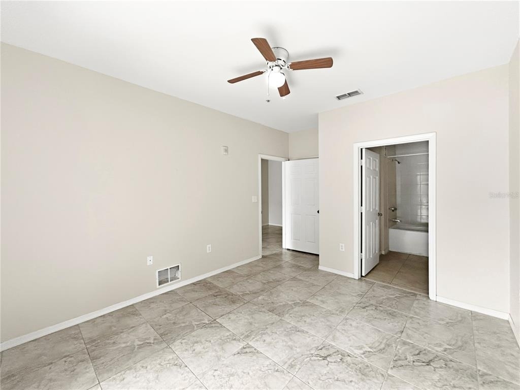 10205 Courtney Palms Boulevard - Photo 11