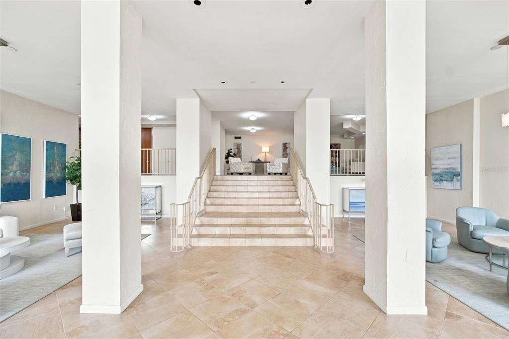 707 S Gulfstream Avenue - Photo 1