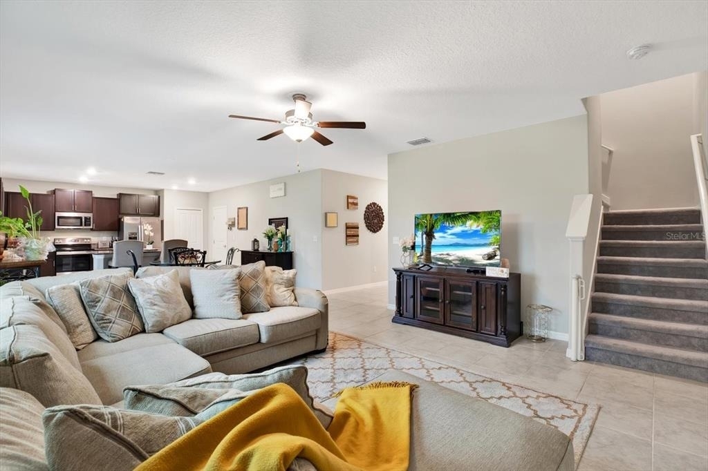 12813 Wildflower Meadow Drive - Photo 16