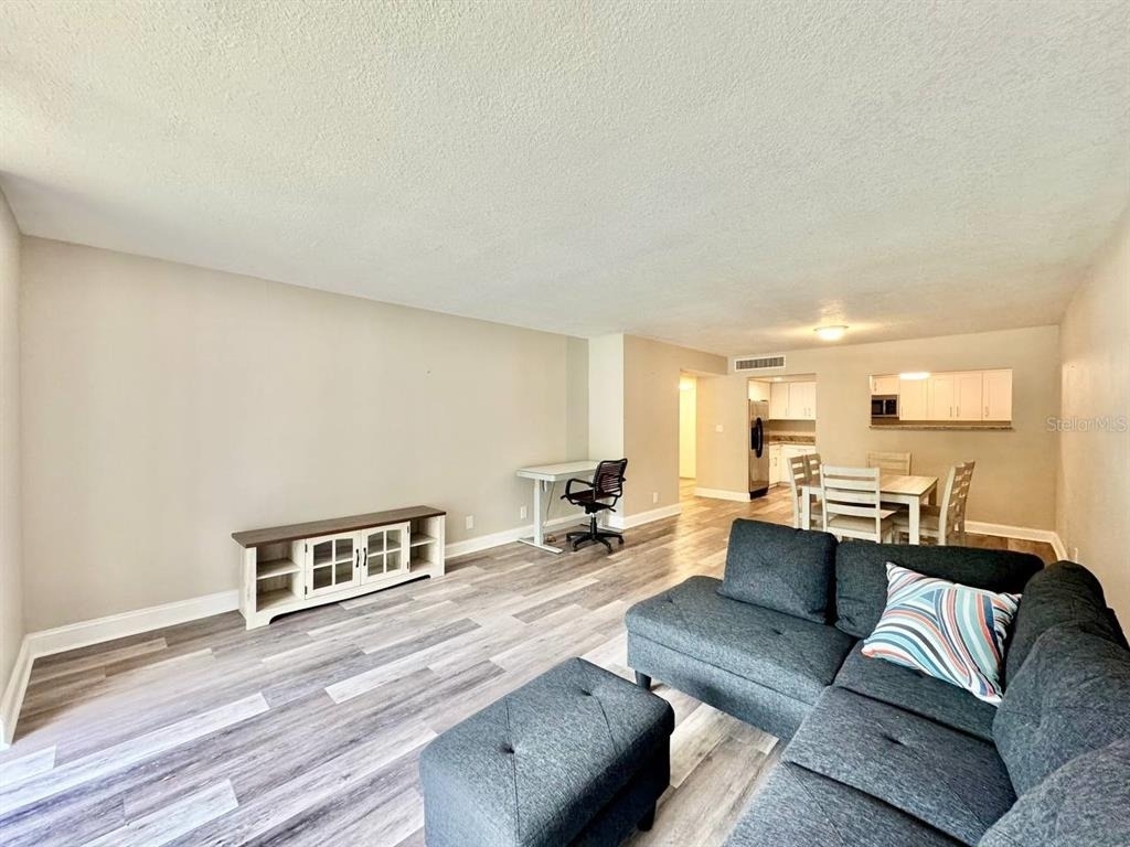 220 Belleview Boulevard - Photo 6
