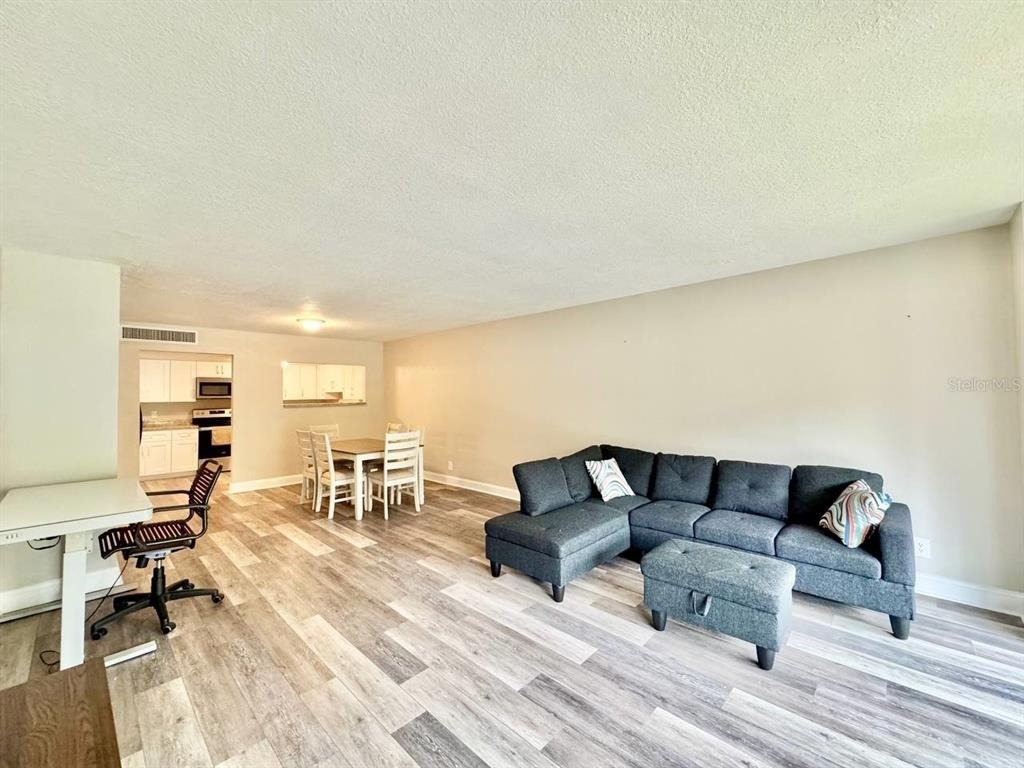 220 Belleview Boulevard - Photo 7