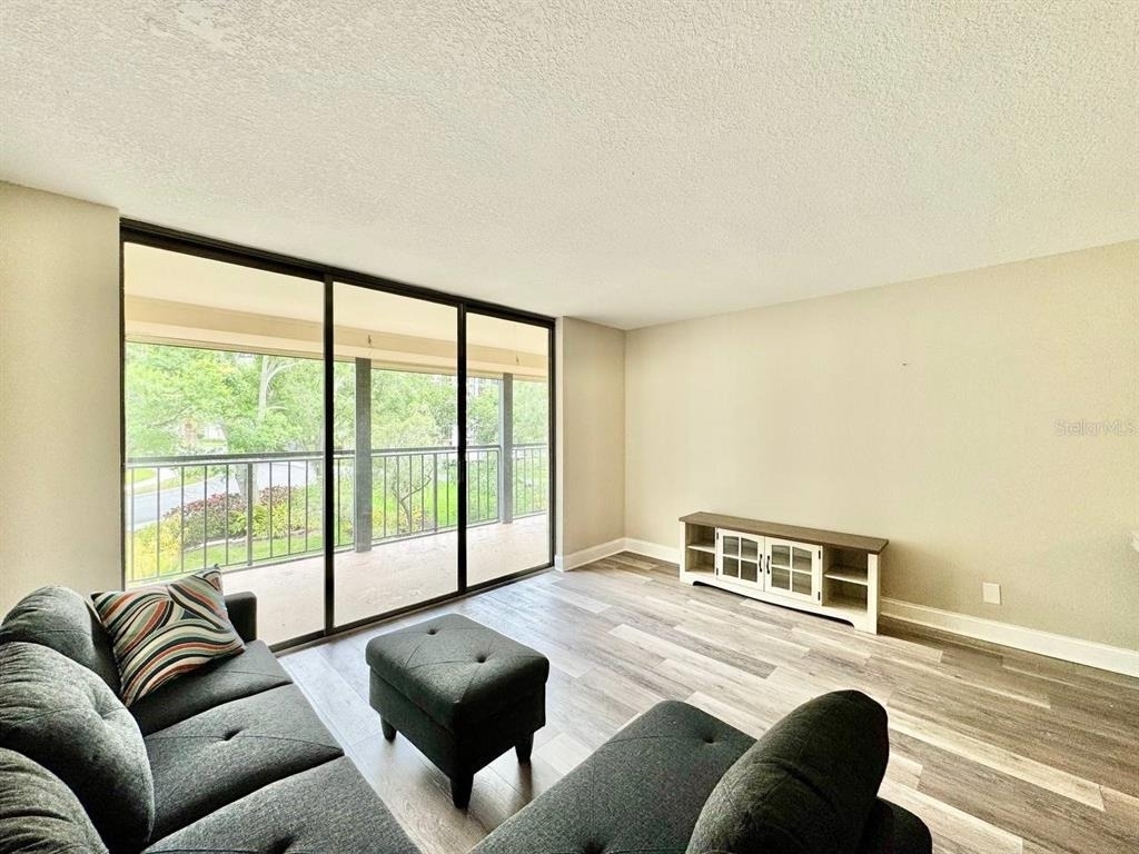 220 Belleview Boulevard - Photo 9