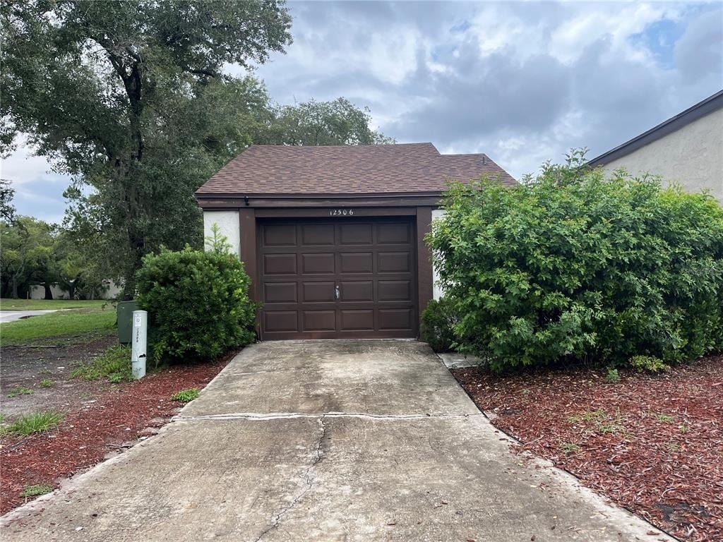 12506 Fox Croft Lane - Photo 0