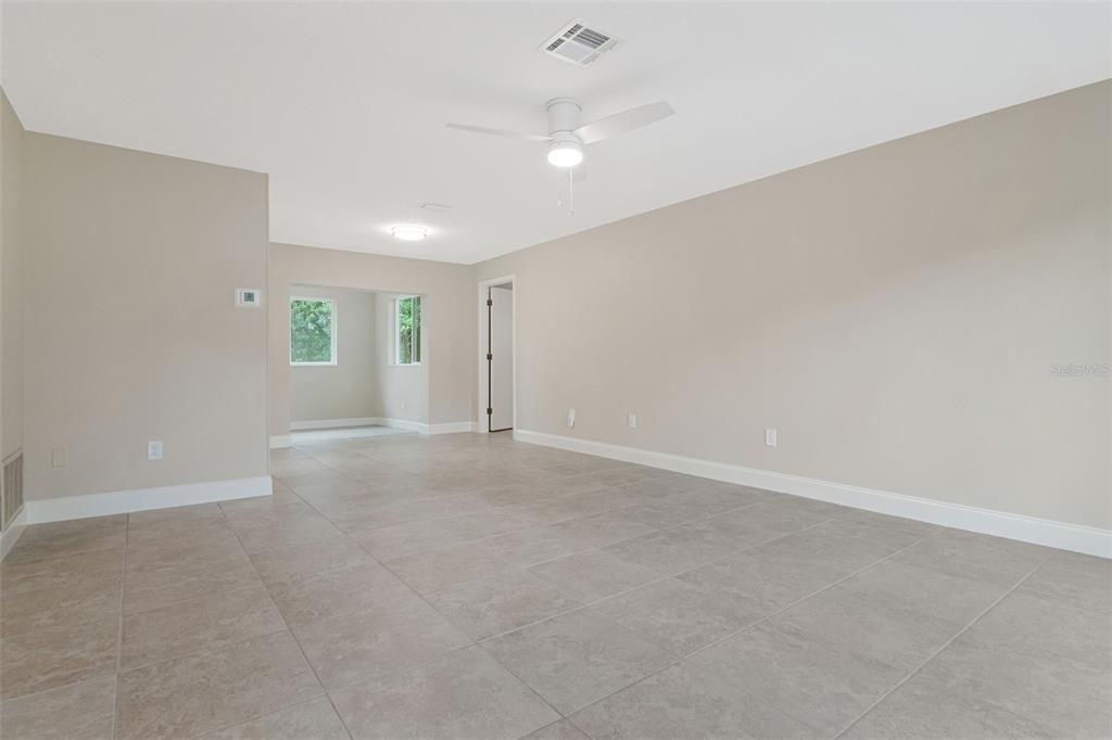 2958 Dundee Drive - Photo 2