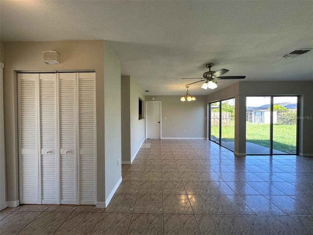 707 Wedge Lane - Photo 3