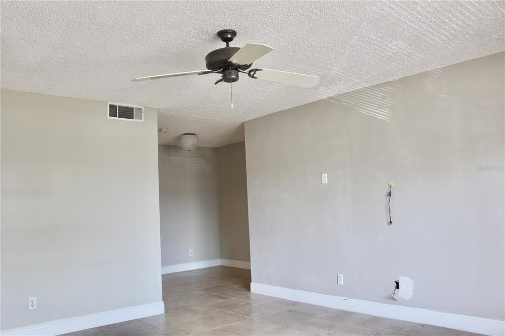 9101 Tudor Drive - Photo 18