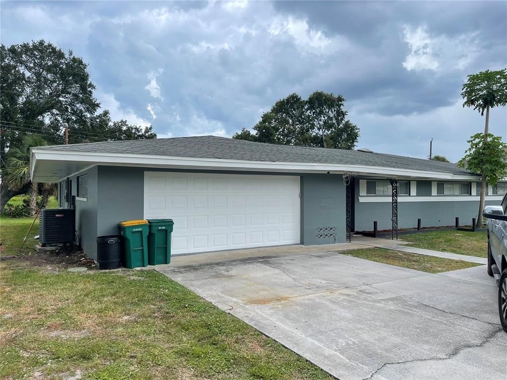 2101 Palm Boulevard - Photo 0