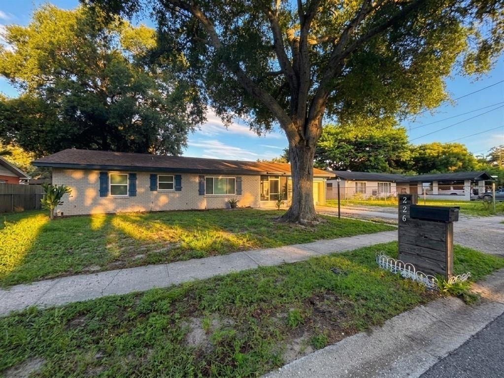 226 Palm Avenue - Photo 2