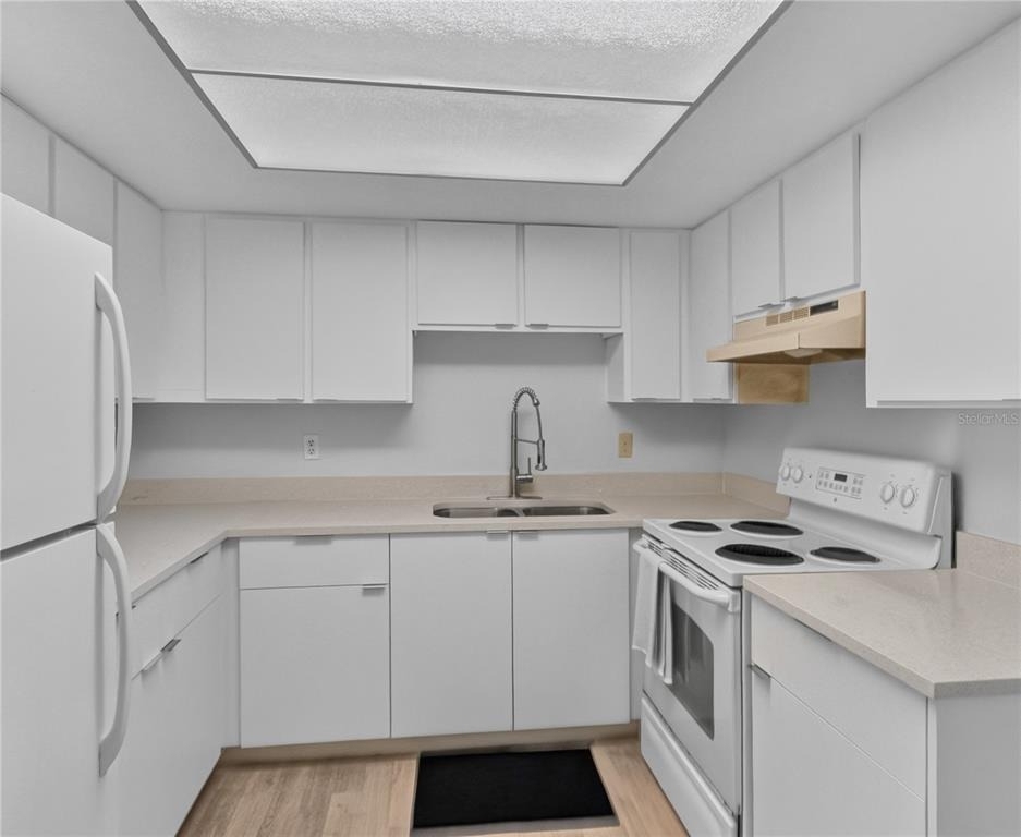 600 Fairways Circle - Photo 6