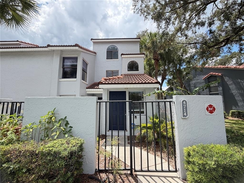 4714 Sutton Terrace - Photo 0