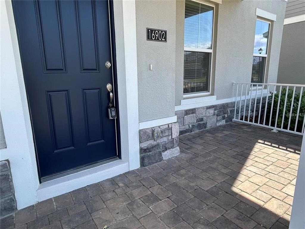 16902 Hamlin Oasis Loop - Photo 21