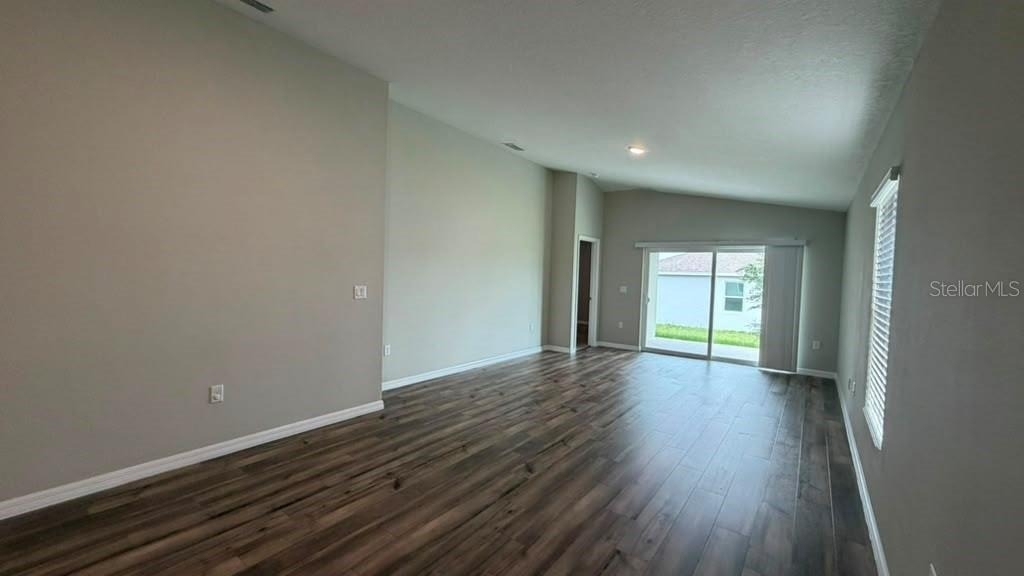 4904 Mainsail Street - Photo 10