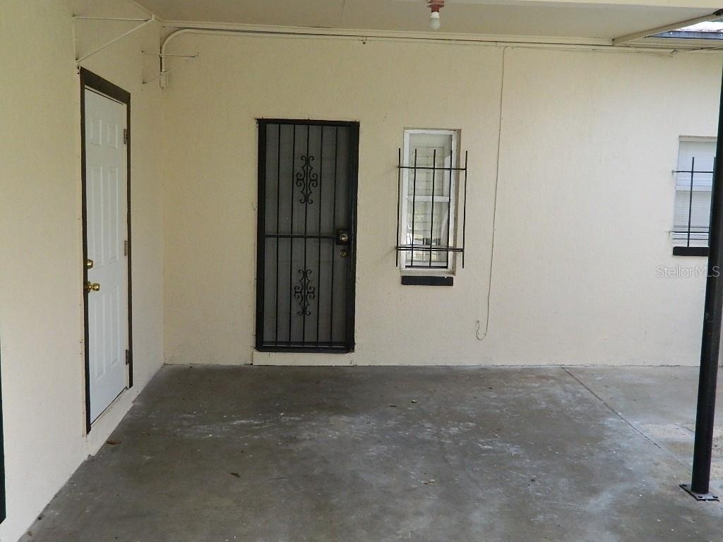 944 Kensington Drive - Photo 21