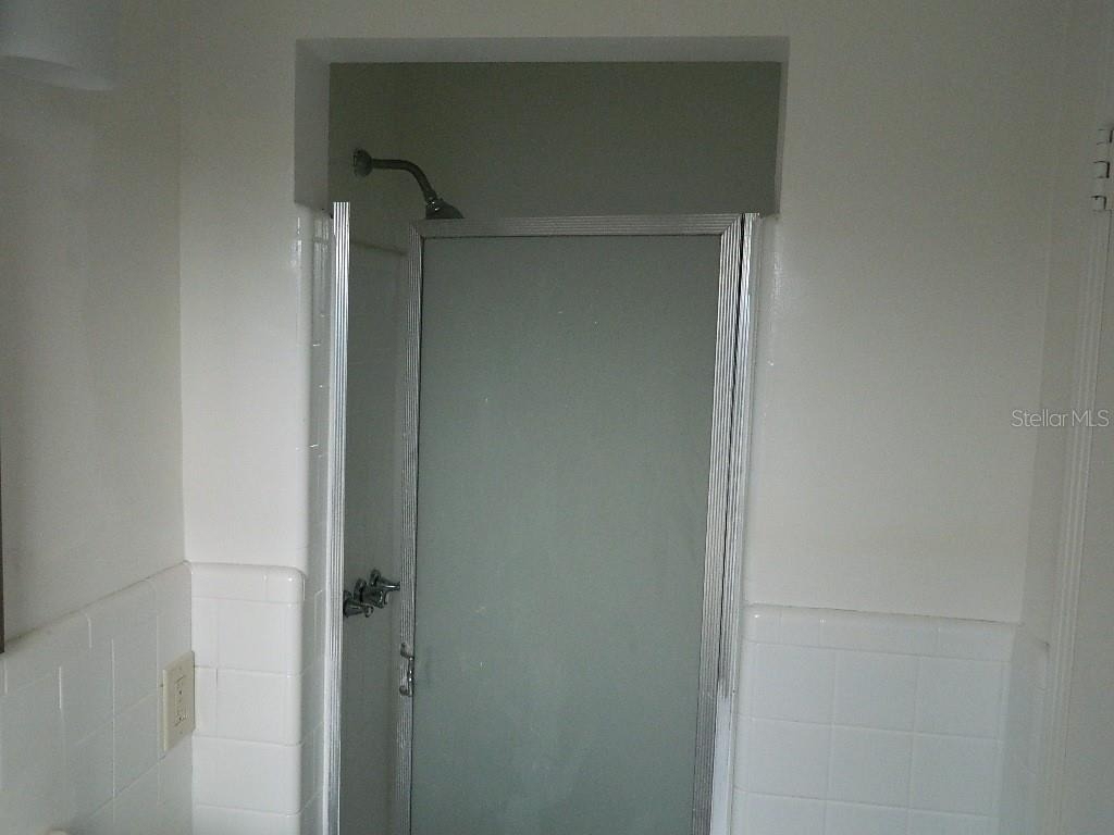 944 Kensington Drive - Photo 12