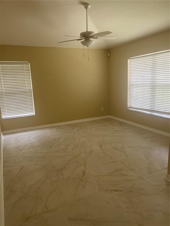 375 Maudehelen Street - Photo 8