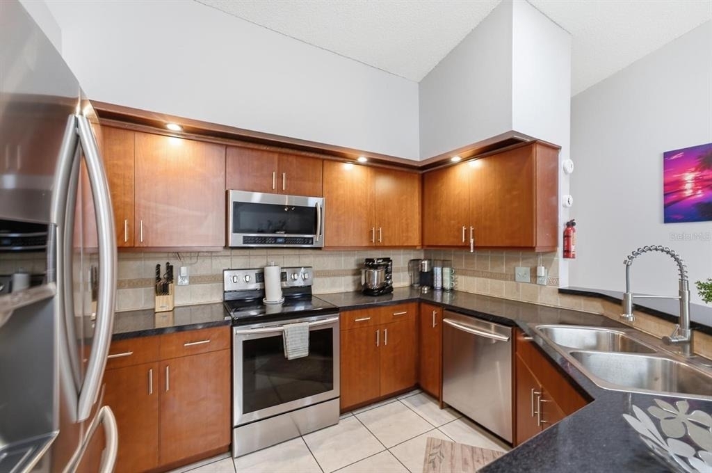 2976 Stillwater Drive - Photo 3