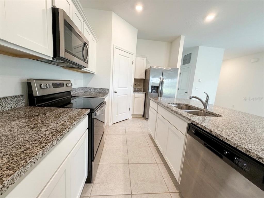 5853 Bullock Place - Photo 3