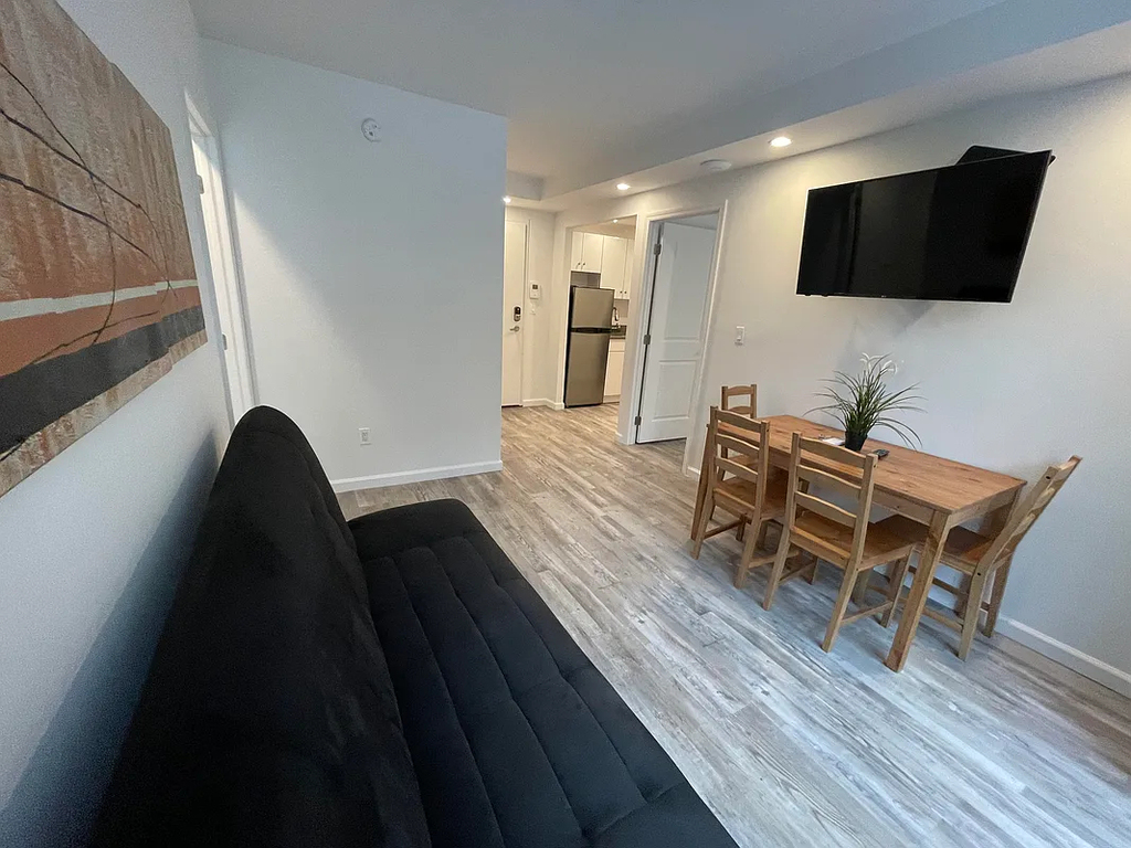 West 53rd Street - Photo 2