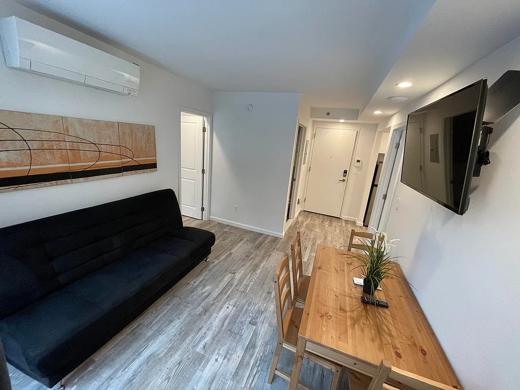 West 53rd Street - Photo 6