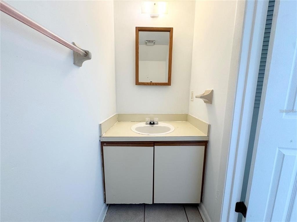 2300 Sw 43rd Street - Photo 13