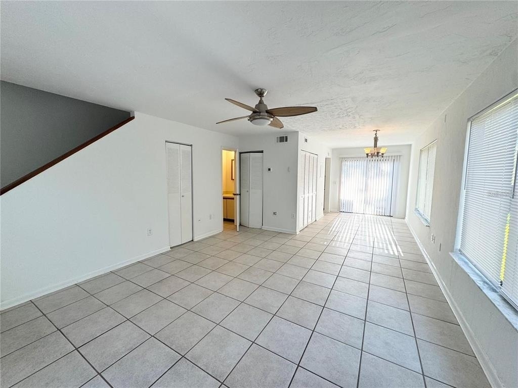 2300 Sw 43rd Street - Photo 2