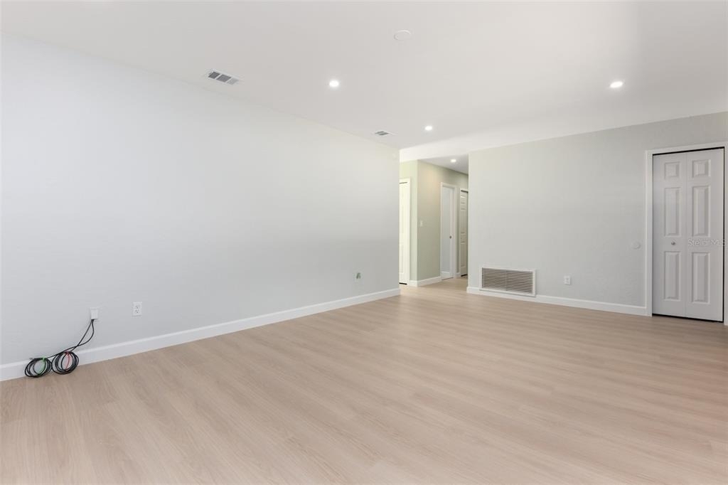 5621 Nw 29th Terrace - Photo 6