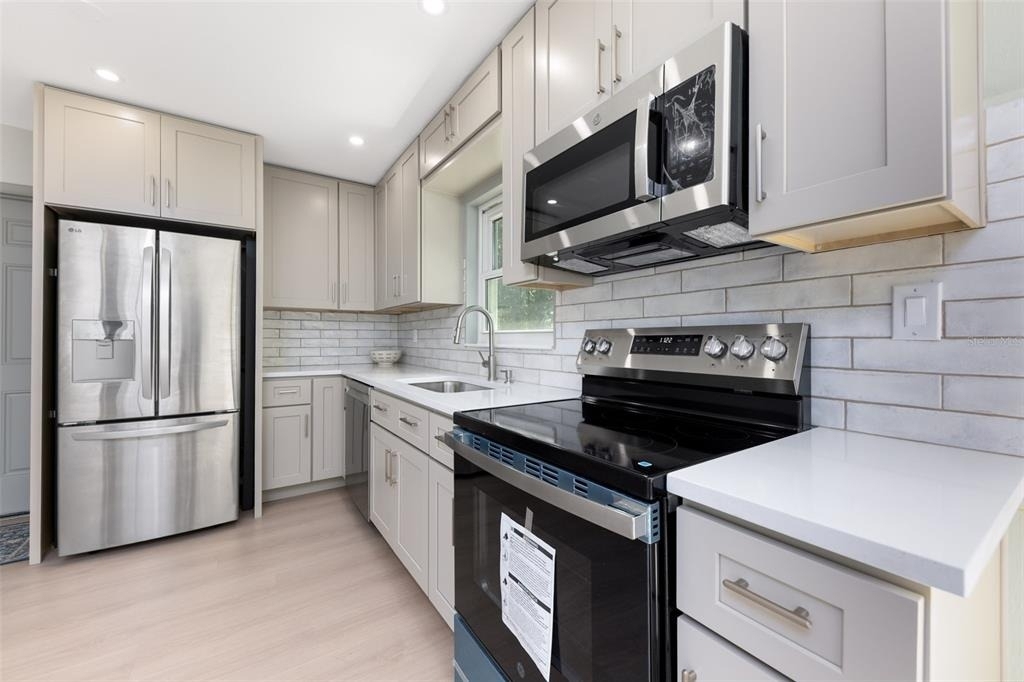 5621 Nw 29th Terrace - Photo 2