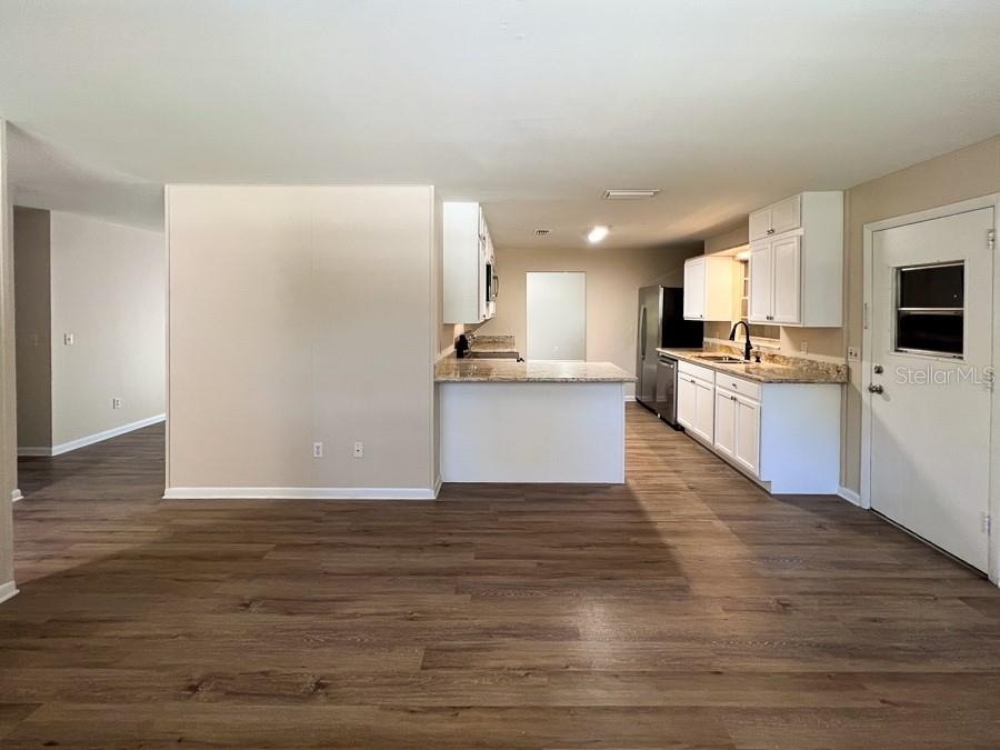2110 Nw 54th Terrace - Photo 2