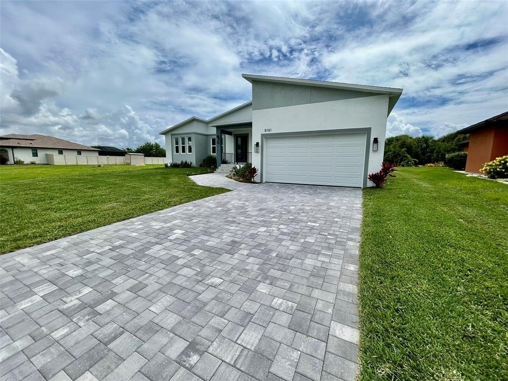 8181 Tecumseh Circle - Photo 1