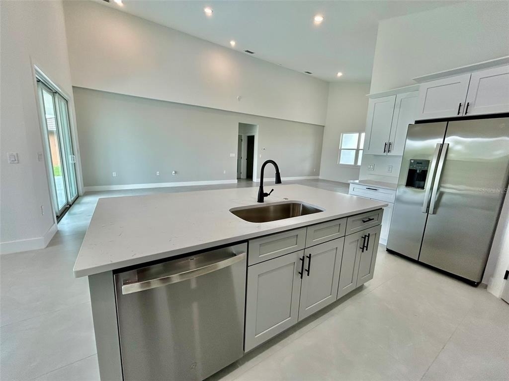 8181 Tecumseh Circle - Photo 10