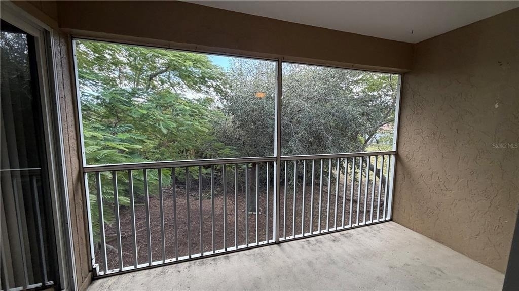 2845 Magdalina Avenue - Photo 11