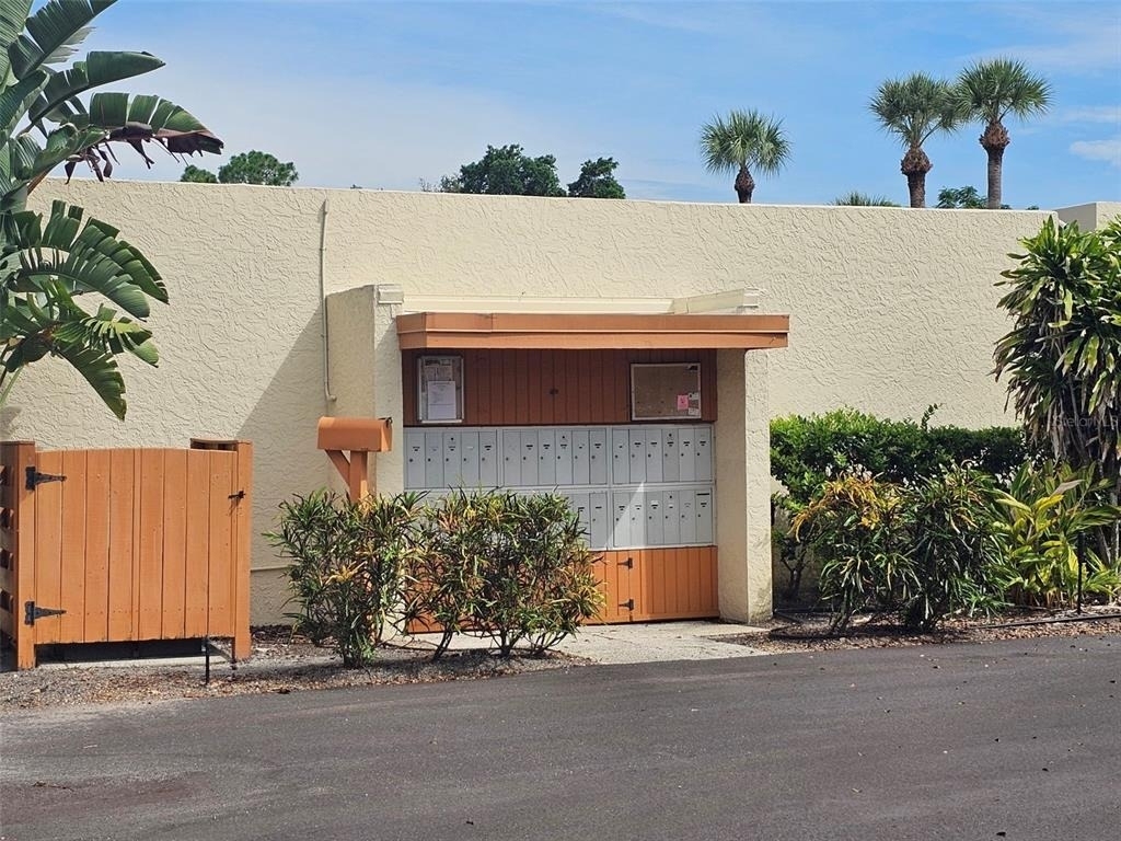 153 Wild Palm Drive - Photo 2