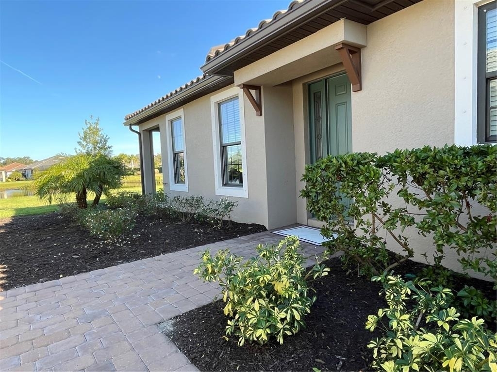 10433 Morning Mist Lane - Photo 4