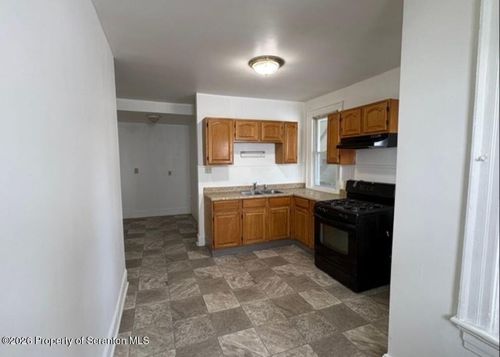 1635 Wyoming Avenue - Photo 2